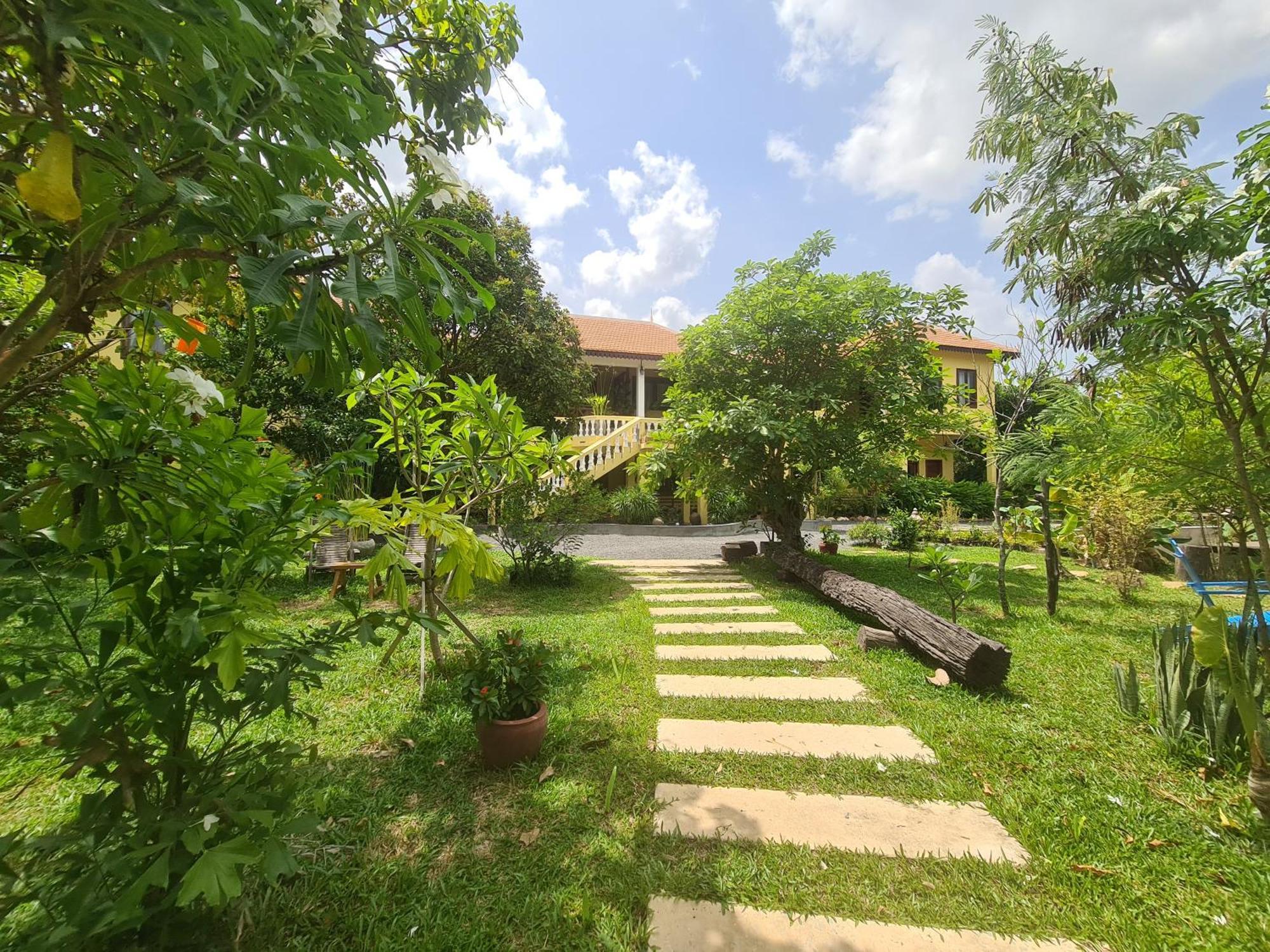 Villa Romduol Kampot Eksteriør billede